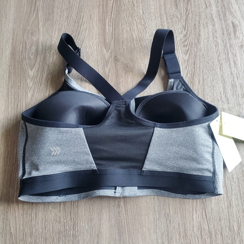 All In Motion High Support Bra - Picture 2 of 5